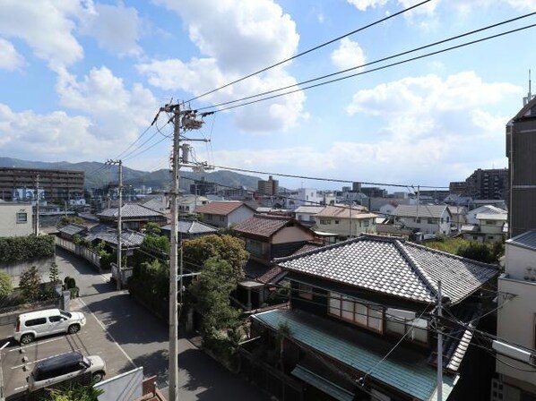 ロイヤルメゾン岩崎町の物件内観写真